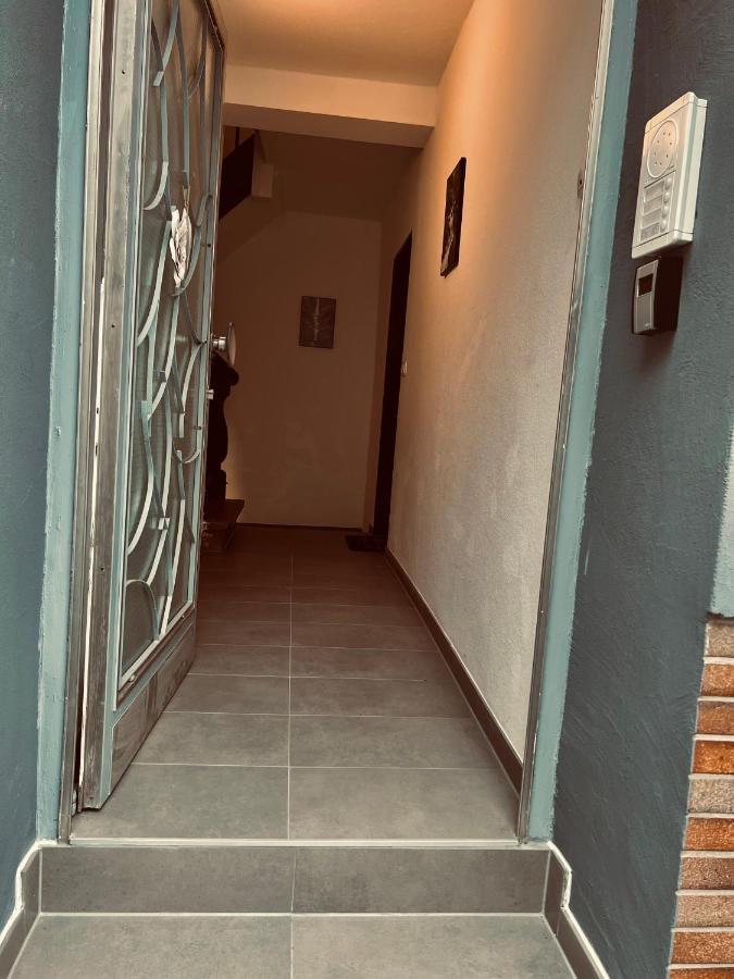 Zentrale Beautiful Apartment In Koblenz كوبلنس المظهر الخارجي الصورة